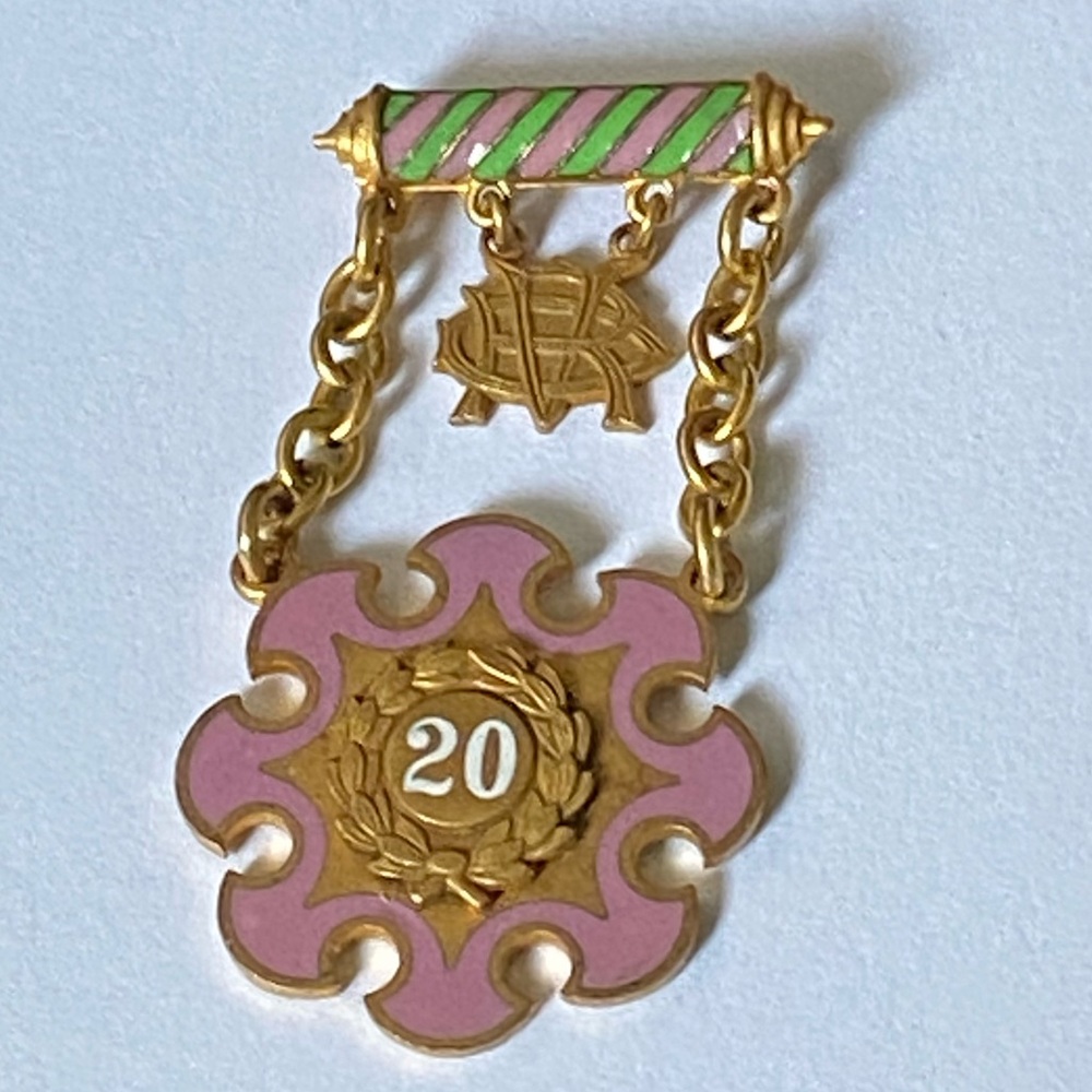 Vintage Daughters of Rebekah Odd Fellows 20 Years Medal Brooch Pin